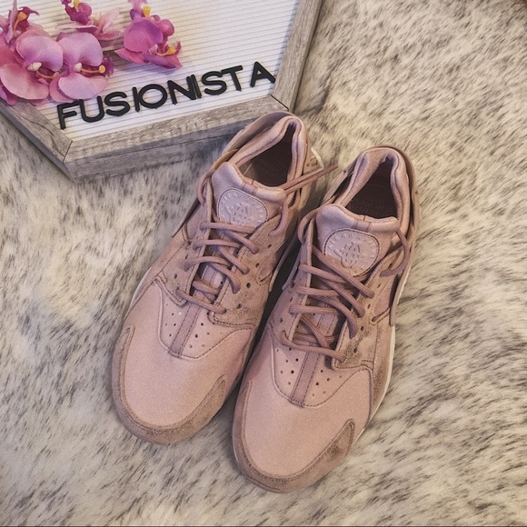 ‼️sold‼️✨ Rare Nike Huarache Run Rose Gold 8.5W - Picture 6 of 8